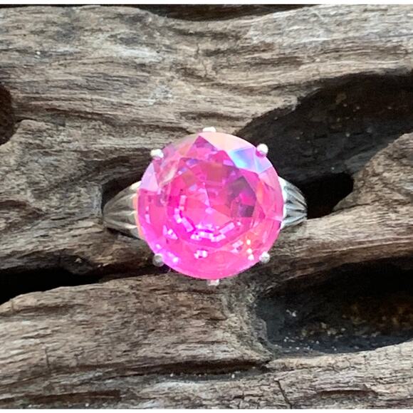10K White Gold and Pink Cocktail Estate Ring Vintage Size 5.5 - Picture 1 of 8